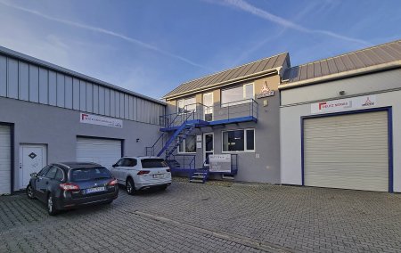 Oficiální zastoupení výrobce motorů DEUTZ AG u nás zajišťuje společnost DEUTZ CS s.r.o. Na snímku centrála v Modřicích.