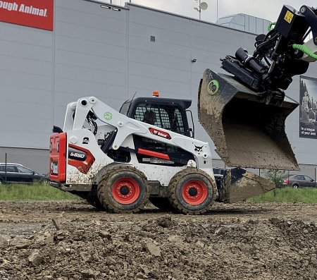 Po téměř čtyřech letech vrací oblíbené smykem řízené nakladače Bobcat S630 a S650.